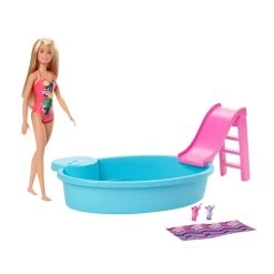 Barbie Blonde And Playset Doll