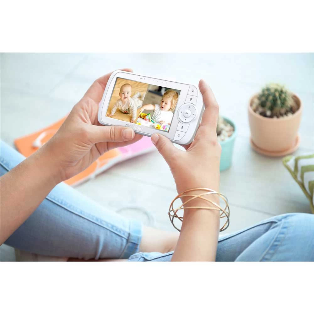 Motorola VM35-2 5´´ Video Baby Monitor 4 Motorola VM35-2 5´´ Video Baby Monitor - Image 2